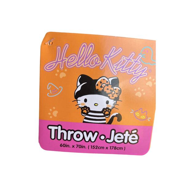 Halloween Hello kitty Candy corn throw 60 by 70 inch - Picture 4 of 5